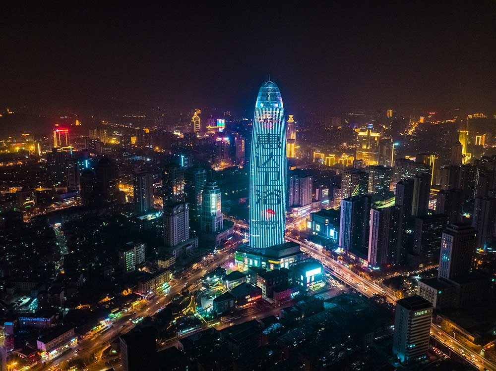 惠達衛(wèi)浴上演濟南城市地標燈光秀